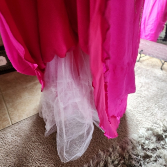 Prom gown - Picture 5 of 10